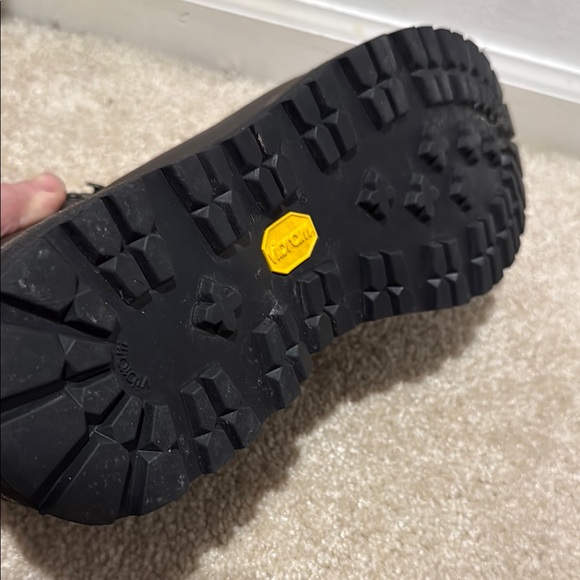 Brown Leather Hiking Boots with Yellow Laces- Mountain light II goretex - Picture 5 of 6